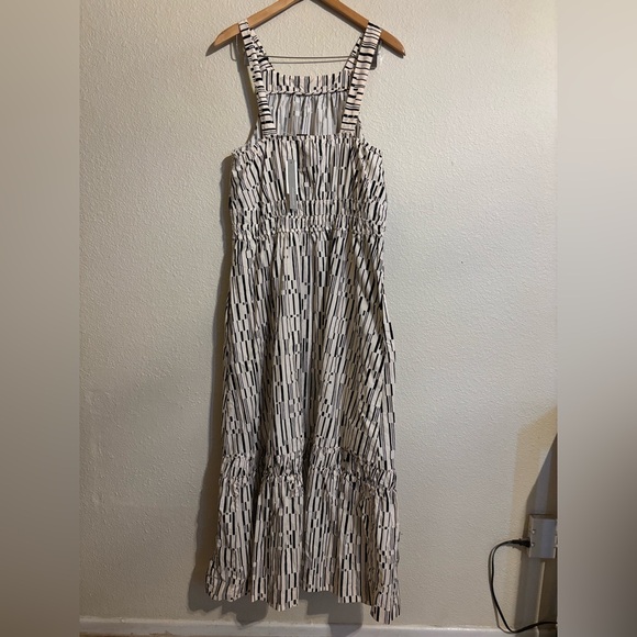 The Somerset Maxi Dress: Poplin Halter Edition - Picture 5 of 15